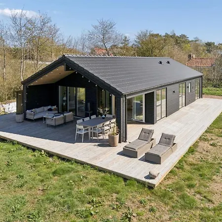 Prázdninový dům Arisa - 1-2km From The Sea By Interhome *