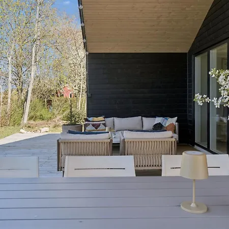 Arisa - 1-2km From The Sea By Interhome Semesterbostad *